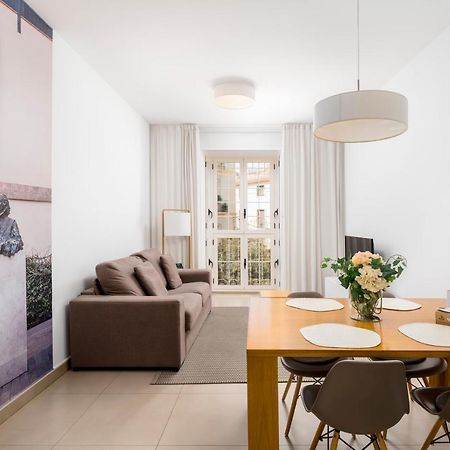 Suites Del Pintor Malaga Luaran gambar
