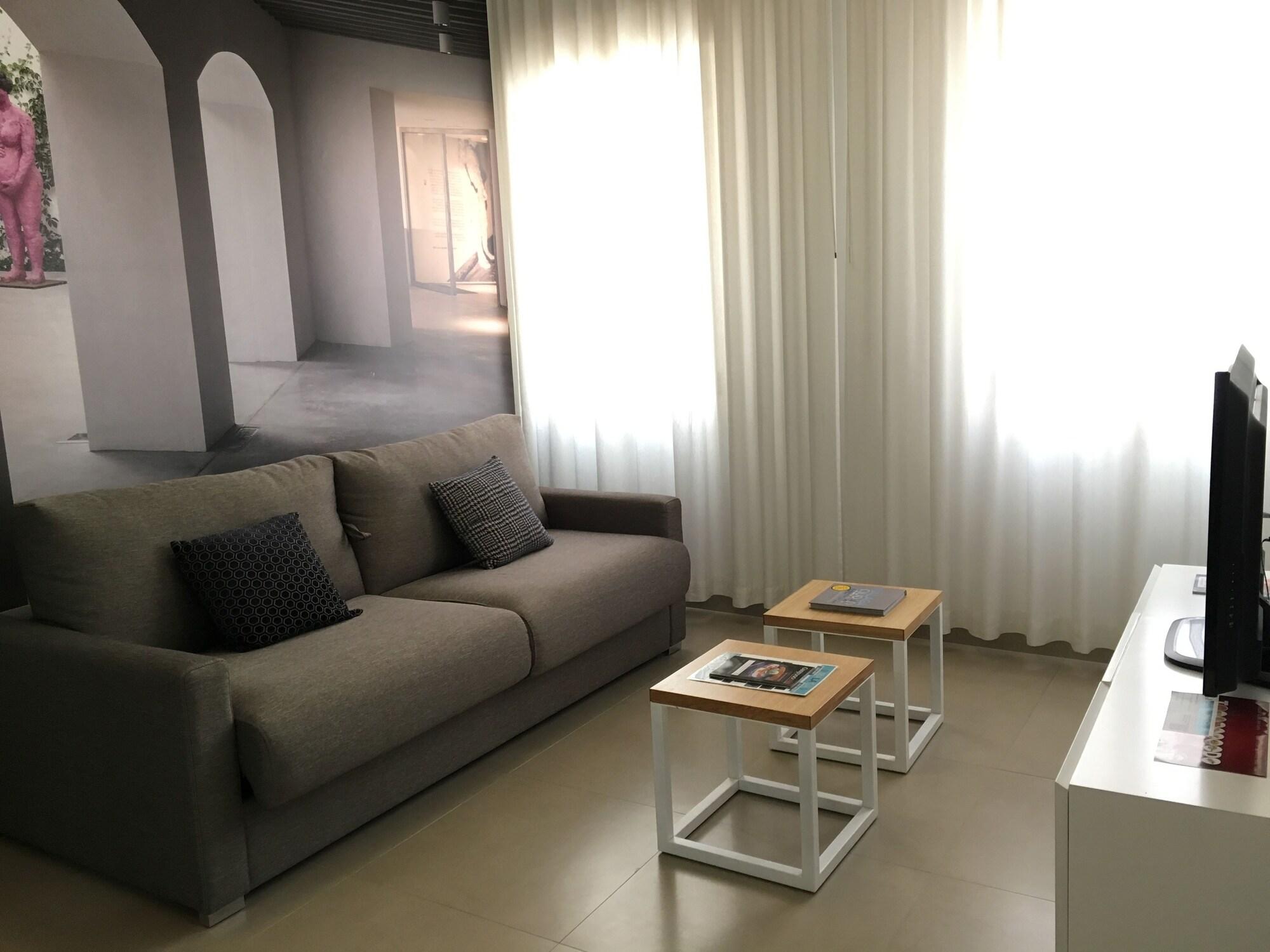 Suites Del Pintor Malaga Luaran gambar