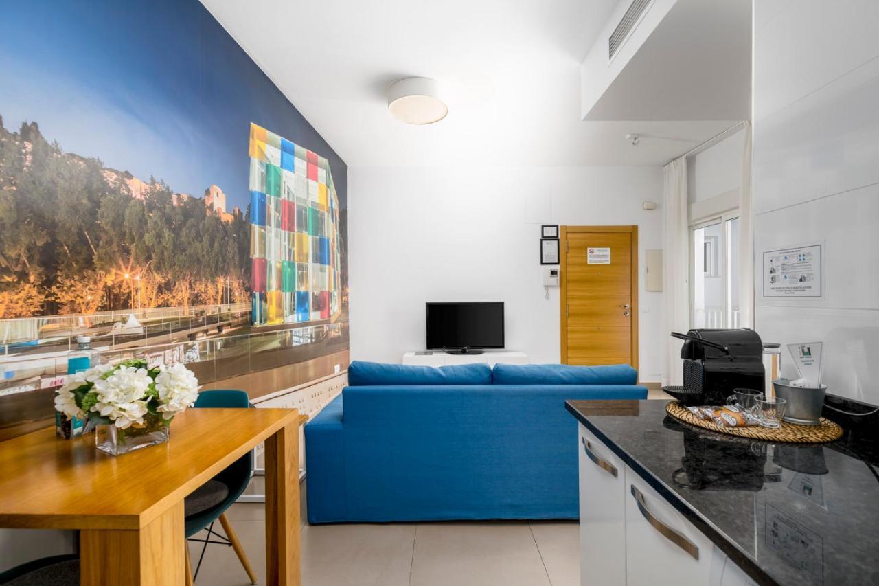Suites Del Pintor Malaga Luaran gambar