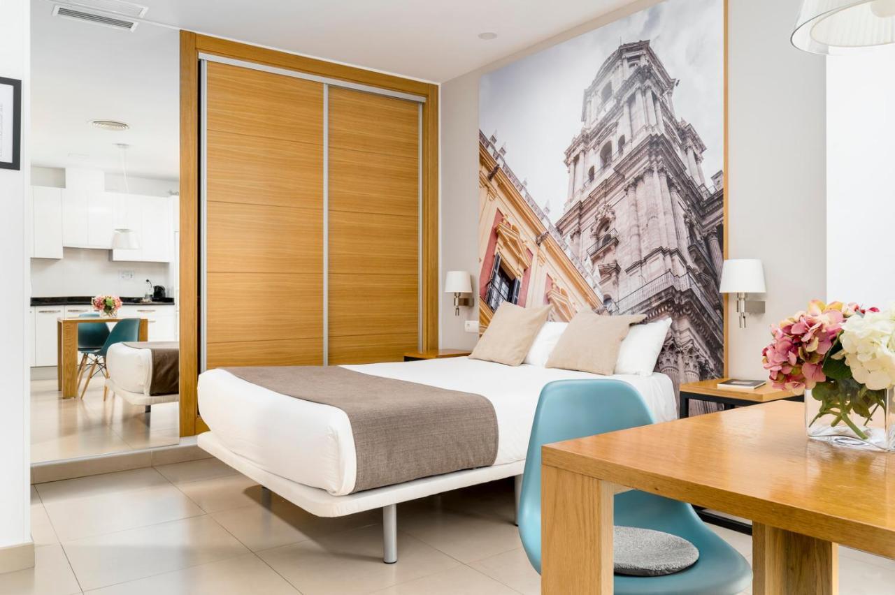 Suites Del Pintor Malaga Luaran gambar