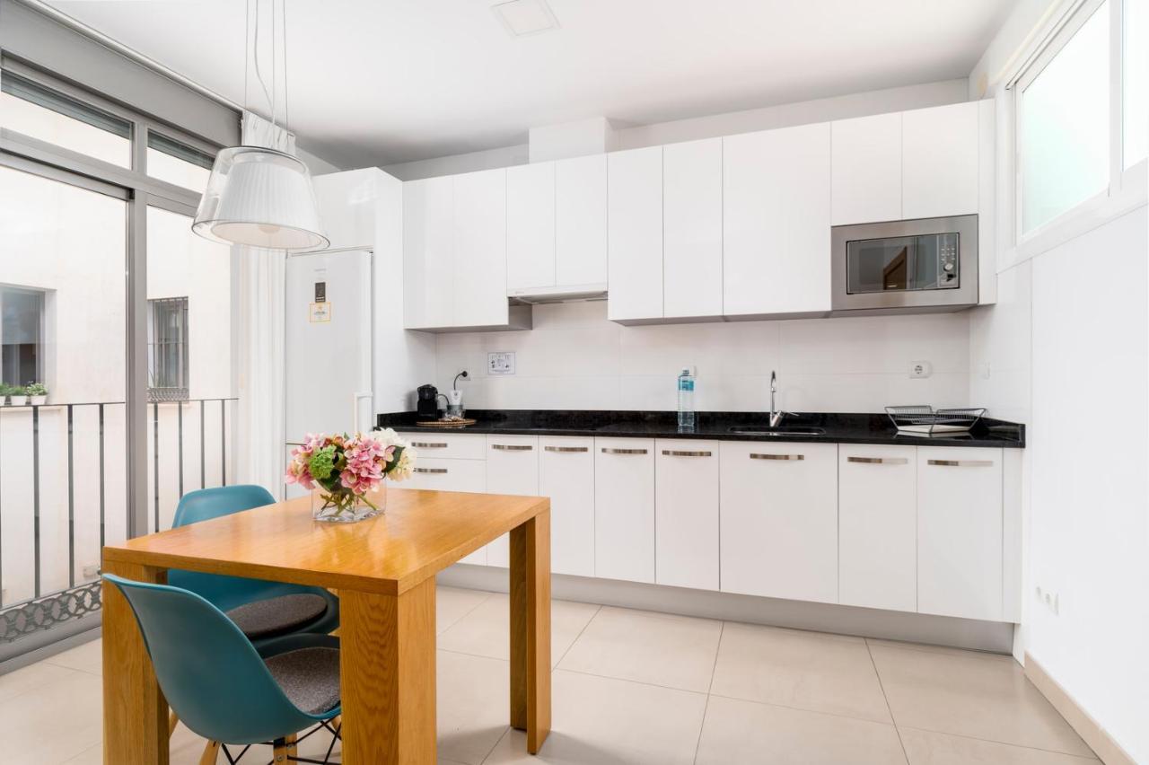 Suites Del Pintor Malaga Luaran gambar