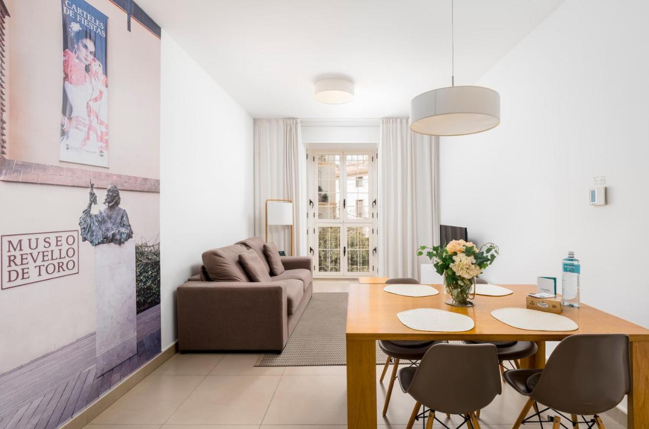 Suites Del Pintor Malaga Luaran gambar