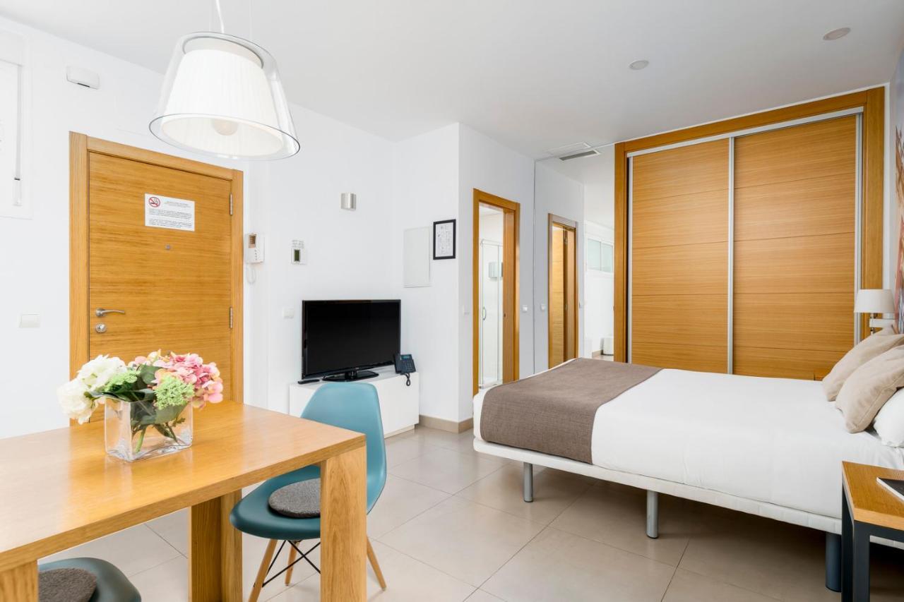 Suites Del Pintor Malaga Luaran gambar
