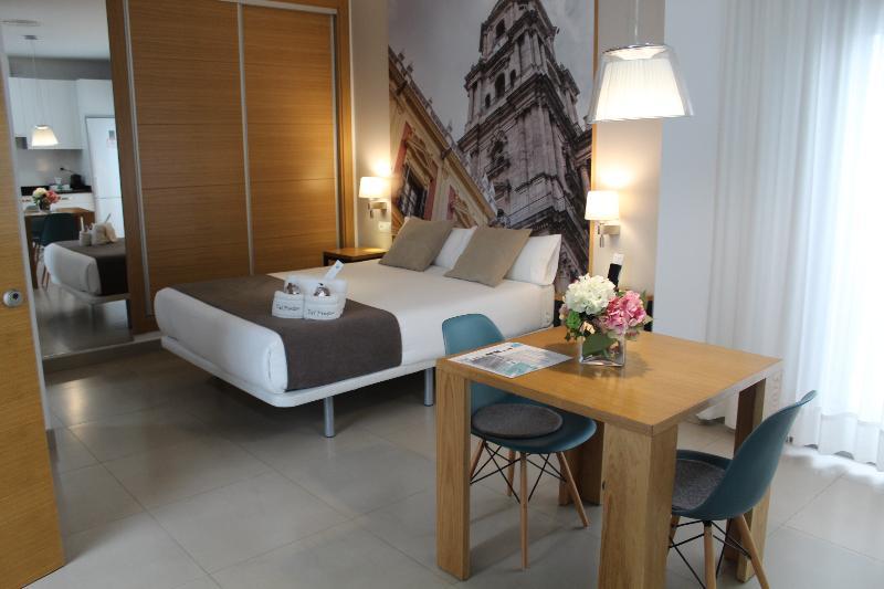 Suites Del Pintor Malaga Luaran gambar